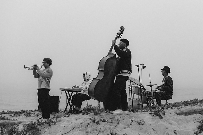 Kolaborasi HUF Dan Musisi Jazz Legendaris Miles Davis