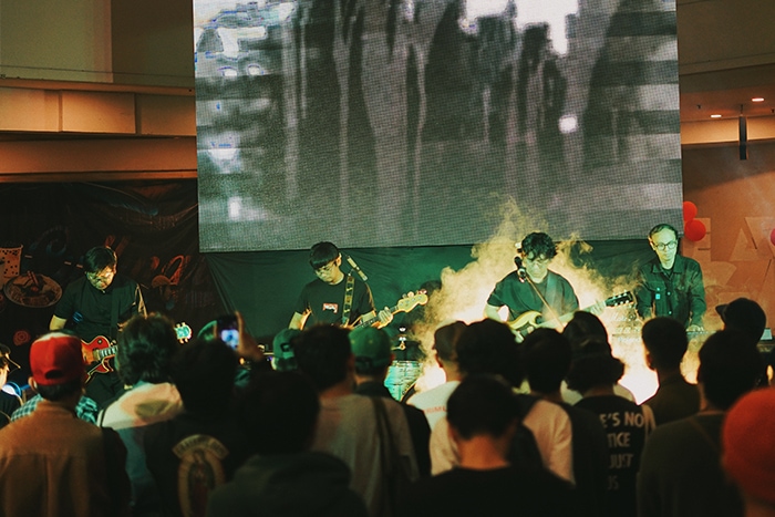 Dare To Go Loud Live Flash Coffee Perdana Diadakan Secara Offline