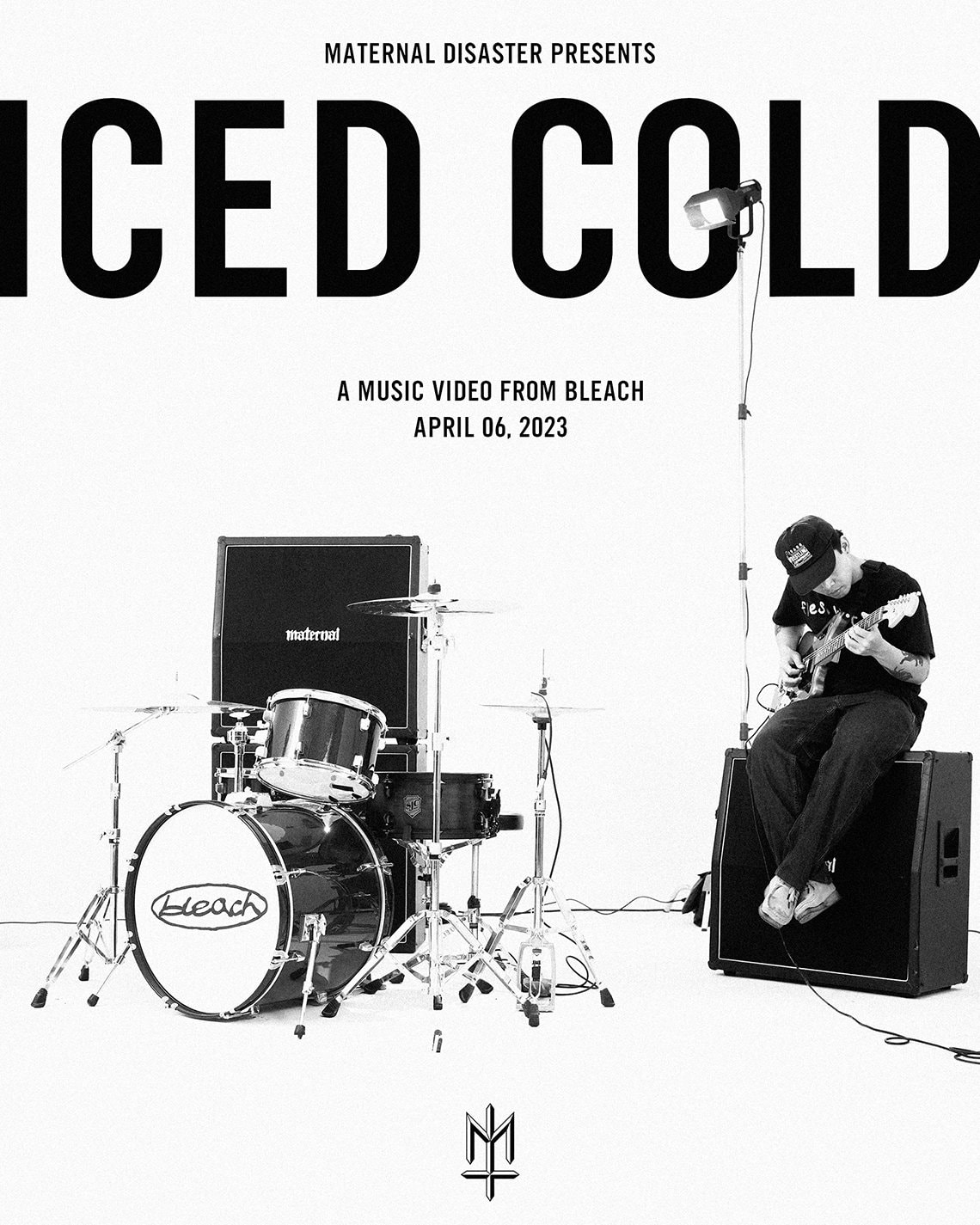 Nuansa Low Res di Music Video Bleach â€œIce Coldâ€